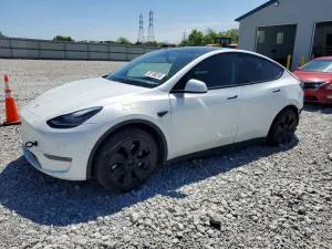 Tesla Model Y 2021