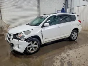 Toyota Rav4 2.5L 4 2012