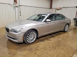 BMW 7 Series 4.4L 8 2012