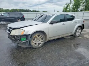 Dodge Avenger 2.4L 4 2012