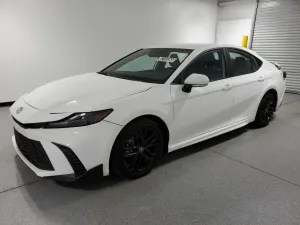 Toyota Camry 2.5L 4 2025