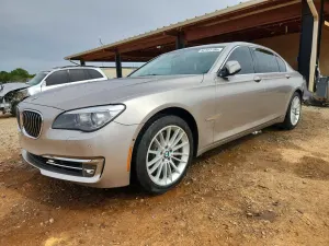 BMW 7 Series 4.4L 8 2014