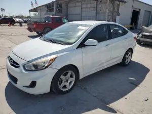Hyundai Accent GLS 1.6L 4 2015