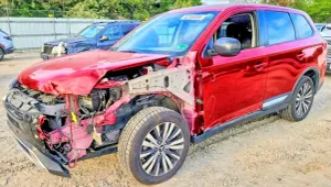 Mitsubishi Outlander 2.4L 4 2019