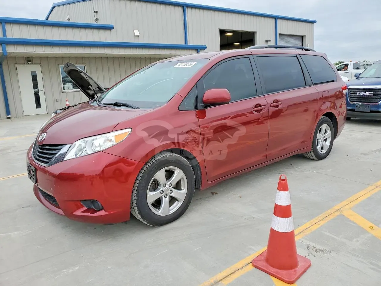 Toyota Sienna 3.5L 6 2014