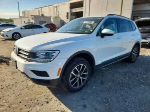 Volkswagen Tiguan 2.0L 4 2021