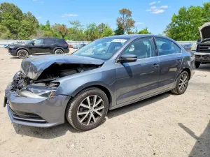 Volkswagen Jetta 1.4L 4 2017