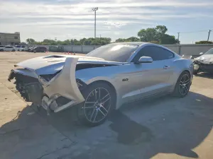 Ford Mustang 5.0L 8 2016