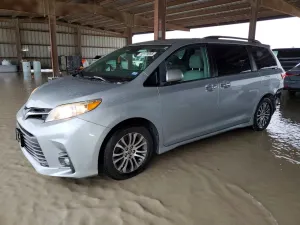 Toyota Sienna 3.5L 6 2019
