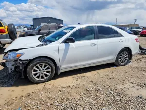 Toyota Camry 2.5L 4 2010