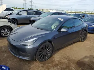 Tesla Model 3 2022