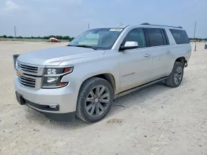 Chevrolet Suburban 5.3L 8 2015