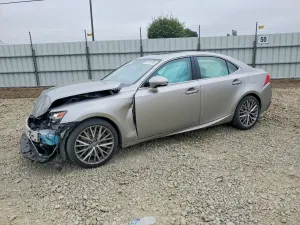 Lexus IS 2.0L 4 2016