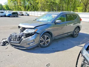 Nissan Rogue 2.5L 4 2018