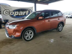 Mitsubishi Outlander 2.4L 4 2015