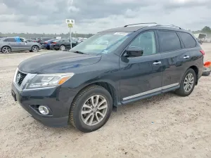 Nissan Pathfinder 3.5L 6 2015