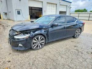 Nissan Altima 2.5L 4 2021
