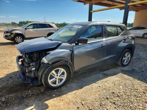 Nissan Kicks 1.6L 4 2023
