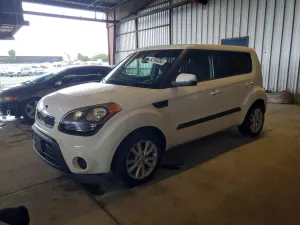 Kia Soul 2.0L 4 2012