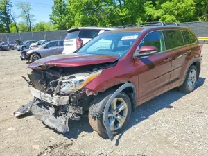 Toyota Highlander 3.5L 6 2014
