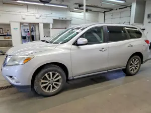 Nissan Pathfinder 3.5L 6 2013