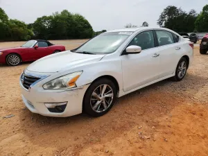Nissan Altima 2.5L 4 2013