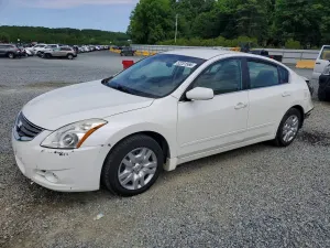 Nissan Altima 2.5L 4 2012