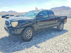 Toyota Tacoma 2.7L 4 2012