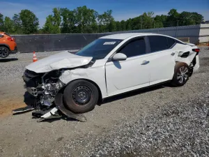 Nissan Altima 2.5L 4 2019