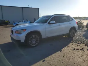 BMW X1 2.0L 4 2013