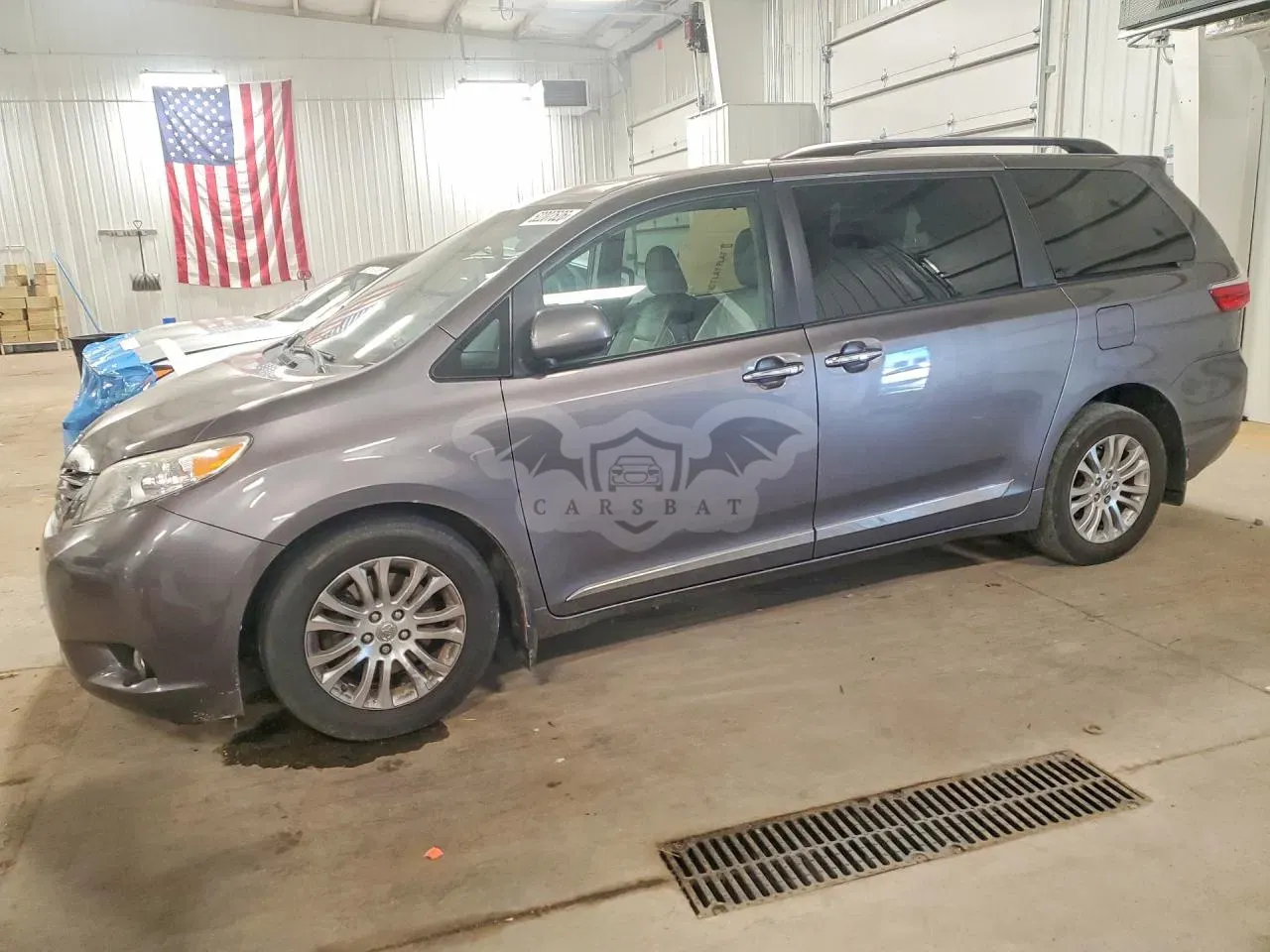 Toyota Sienna 3.5L 6 2015