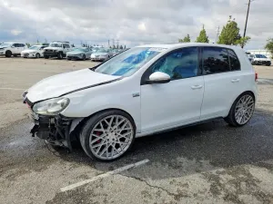 Volkswagen Golf 2.0L 4 2013