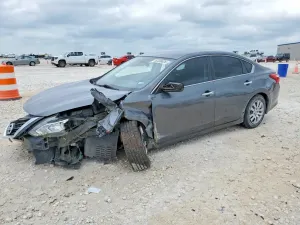 Nissan Altima 2.5L 4 2017