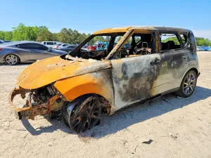 Kia Soul 2.0L 4 2024