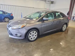 Ford Focus 2.0L 4 2012