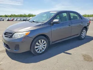Toyota Corolla 1.8L 4 2013
