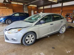 Ford Focus 2.0L 4 2012