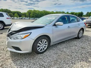 Nissan Altima 2.5L 4 2017