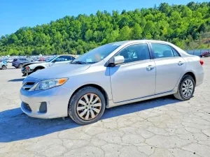 Toyota Corolla 1.8L 4 2012