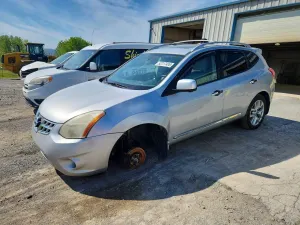 Nissan Rogue 2.5L 4 2013