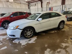 Chrysler 200 2.4L 4 2013