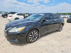 Nissan Altima 2.5L 4 2017
