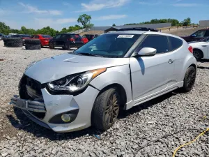 Hyundai Veloster 1.6L 4 2013