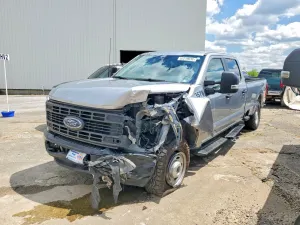 Ford F-250 6.8L 8 2024
