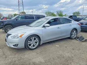 Nissan Altima 3.5L 6 2015