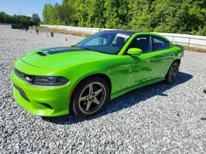 Dodge Charger 5.7L 8 2017