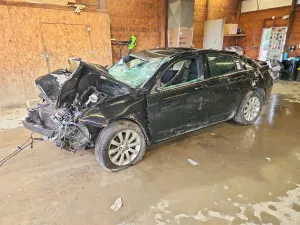 Chrysler 200 2.4L 4 2013