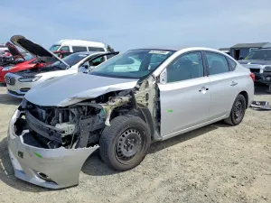 Nissan Sentra 1.8L 4 2016