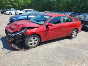 Hyundai Elantra 2.0L 4 2022