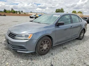 Volkswagen Jetta 2L 4 2015